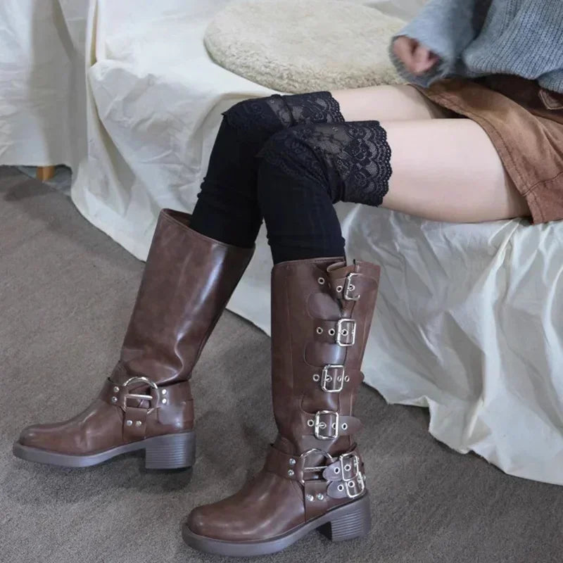 Black/white laced elegant knee socks