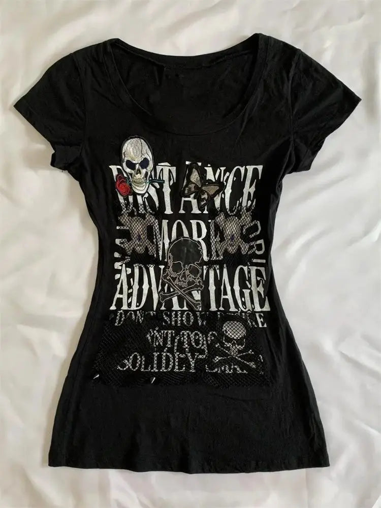 black t-shirt with skull pink pattern