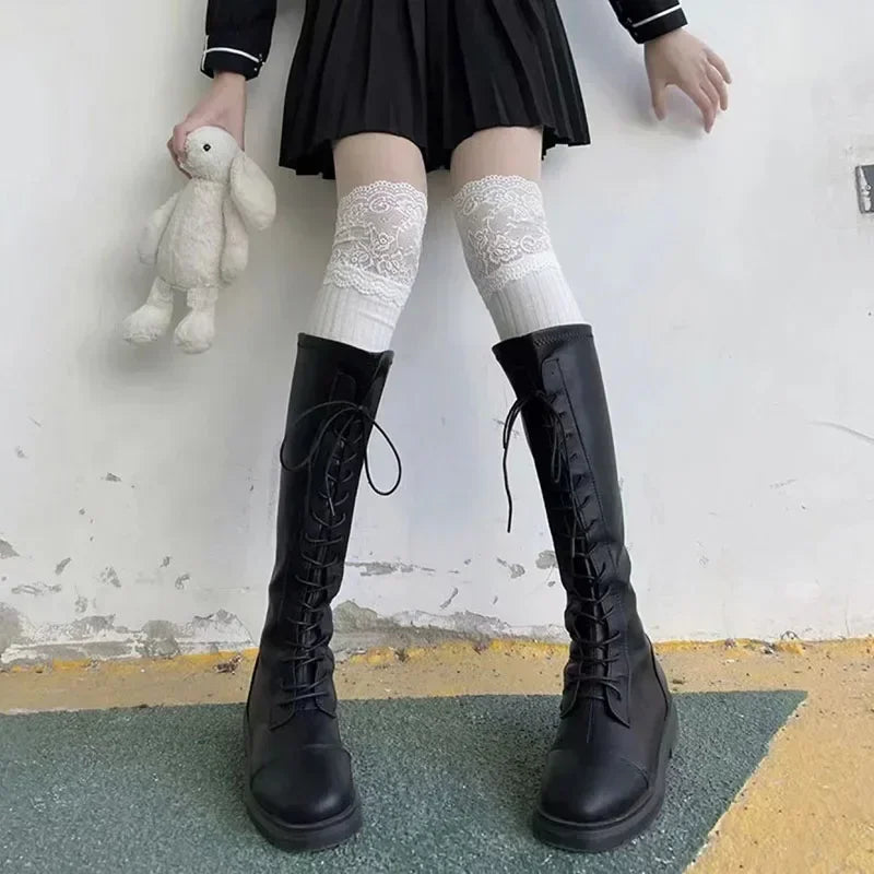 Black/white laced elegant knee socks