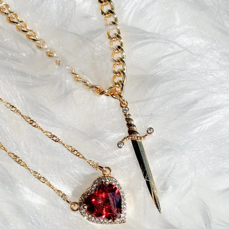 Stabbed heard detachable red/pink stone necklace