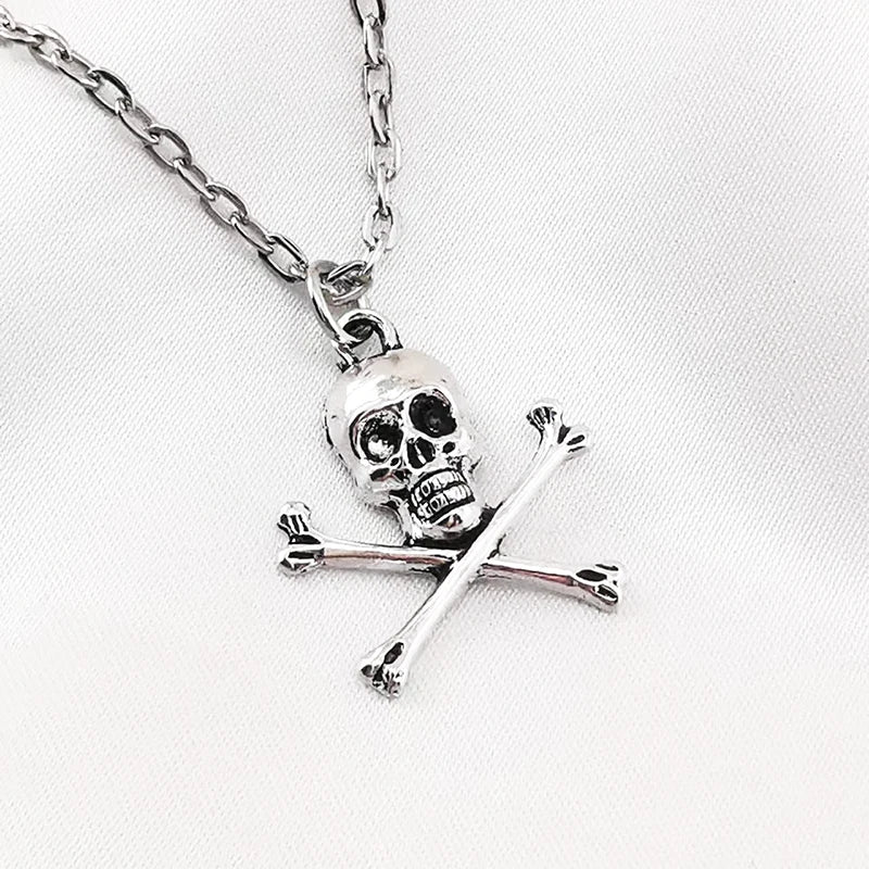 alternative skull necklace